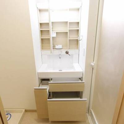 
						202号室撮影。