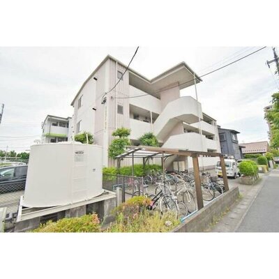 
						キレイな建物です。