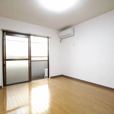 
						お部屋はかなり広めに取られております。（イメージ写真）
