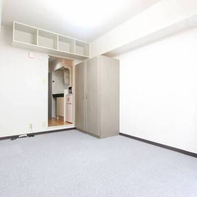
						カーペットで足の負担少ない作りです
