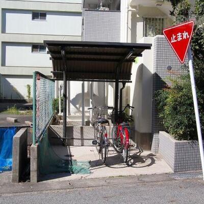 
						駐輪場です。※イメージ