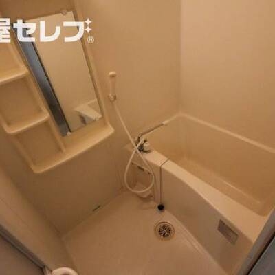 
						ゆったりバスルーム。
