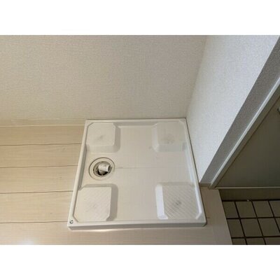 
						室内洗濯機置き場です。