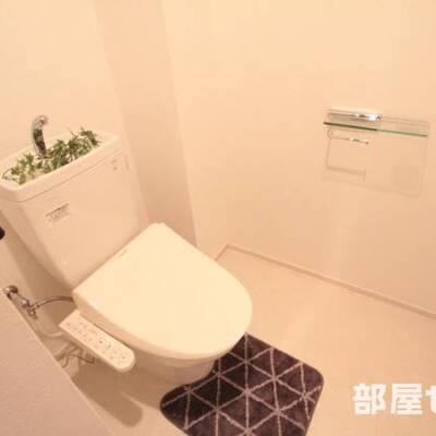 
						お手洗いはこちらです