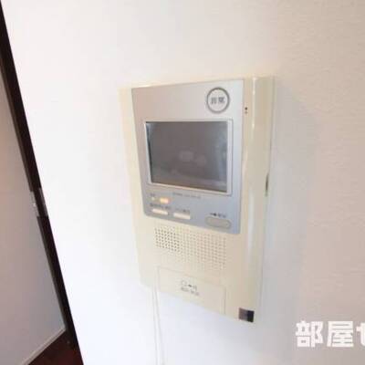 
						オートロック付きで安心