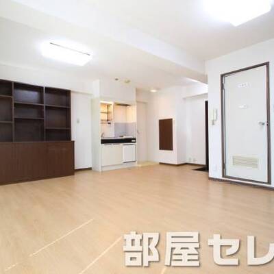 
						とても広いお部屋です。