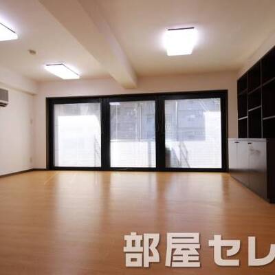 
						レイアウトに困らない間取りです。