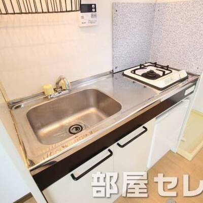 
						今日の料理は何にしようか。