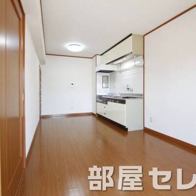 
						ダイニングルーム。