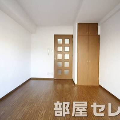 
						約7.5帖の空間。