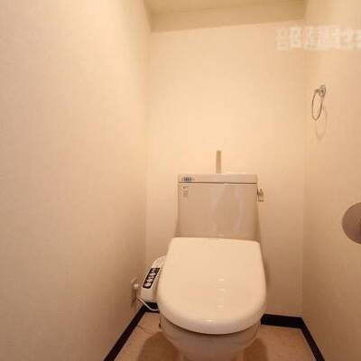 
						トイレ個室のタイプです